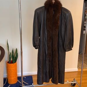 Vintage 80’s Leather & Fox Fur Trim Coat